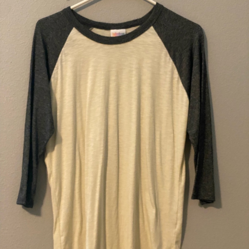 Lularoe shirt
